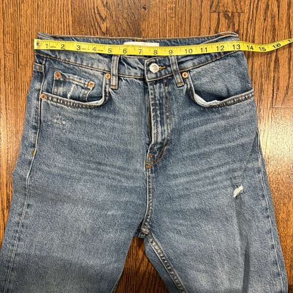 Zara distressed straight leg frayed hem jeans size 4 - Picture 9 of 12